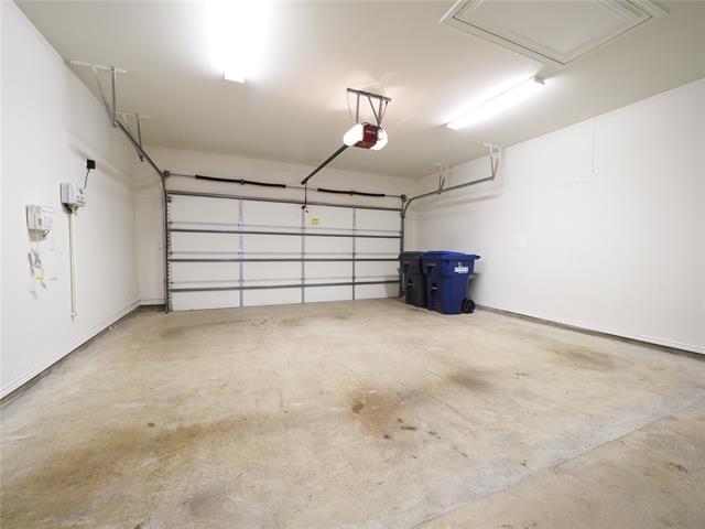 Building Photo - 6900 Royal Liverpool Dr
