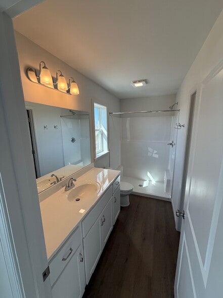 Building Photo - 50 N Conifer Dr