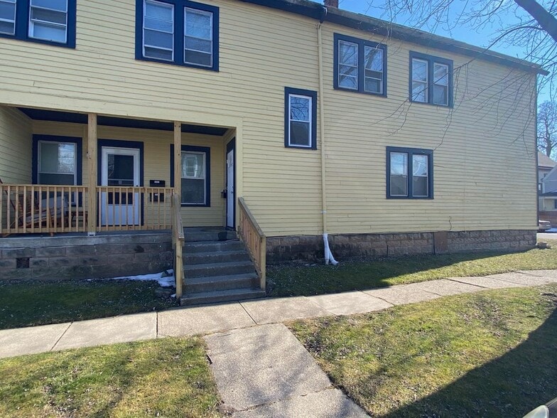 Building Photo - 200 Breckenridge St