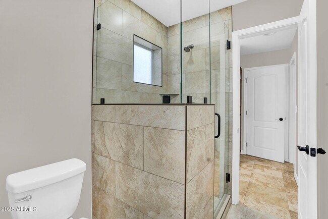 Building Photo - 1414 W Coral Reef Dr