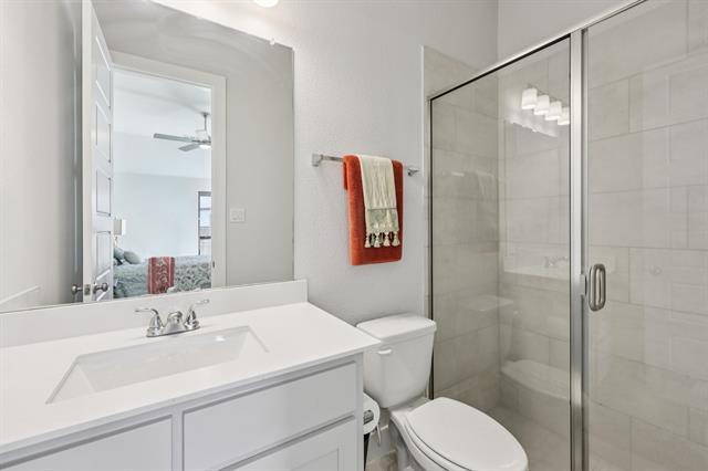 Building Photo - 1724 Hartley Ln