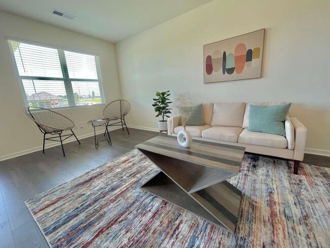 Building Photo - 350 Graham Campbell Ln