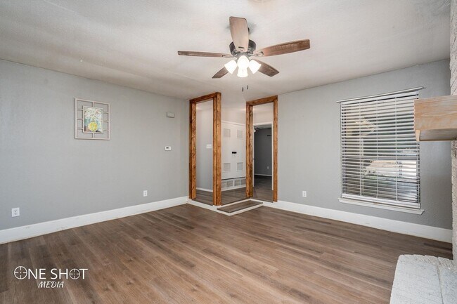 Building Photo - 3216 Chimney Rock Rd