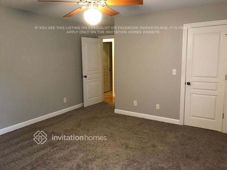 Building Photo - 203 Wolf Creek Ln