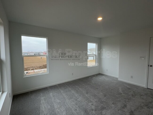 Building Photo - 809 Oyster Bay Dr