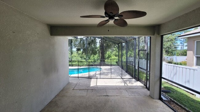 Building Photo - 15317 Markham Dr