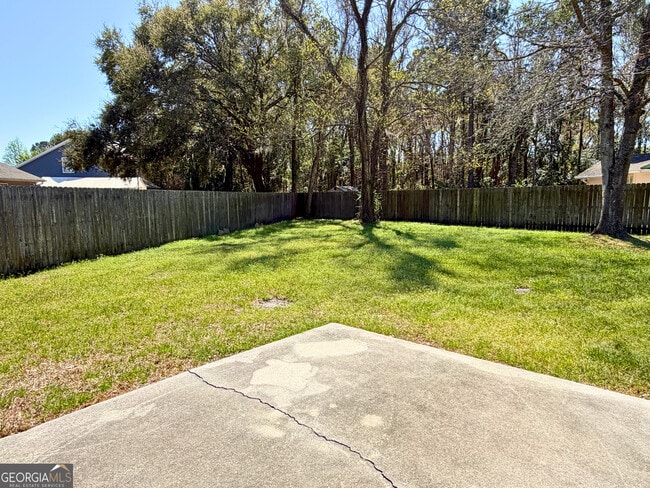 Building Photo - 102 Driftwood Ct