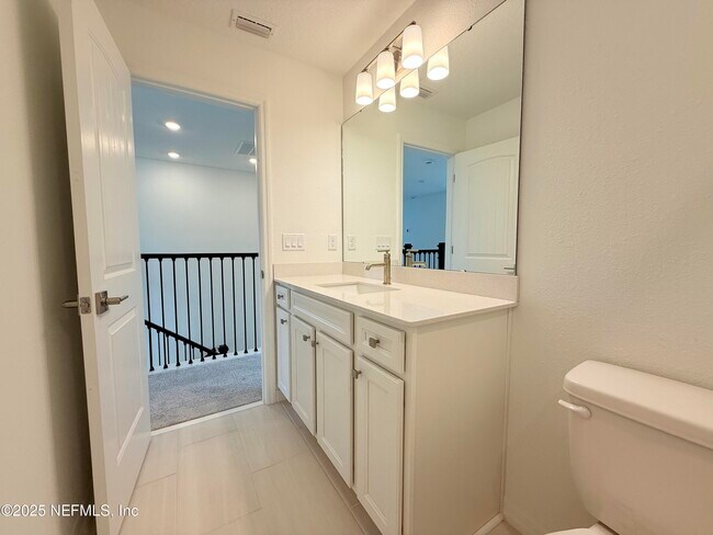 Building Photo - 3321 Harvesters Ct