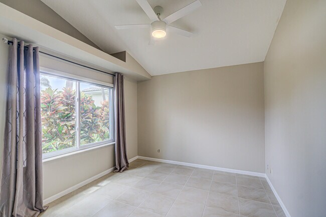 Building Photo - 7774 Stirling Bridge Blvd S