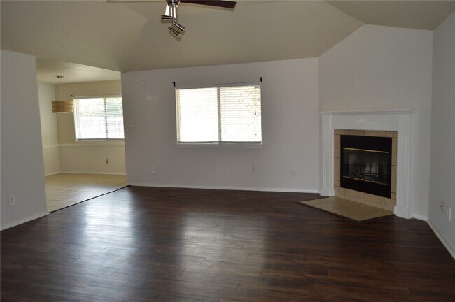 Building Photo - 1809 Herndon Dr