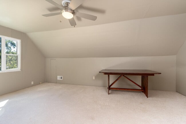 Building Photo - 6221 Walhonding Rd