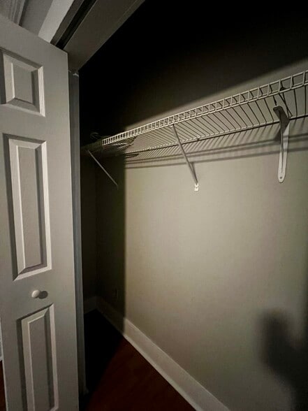 Big Long Bedroom Closet - 2077 Cascade Rd SW