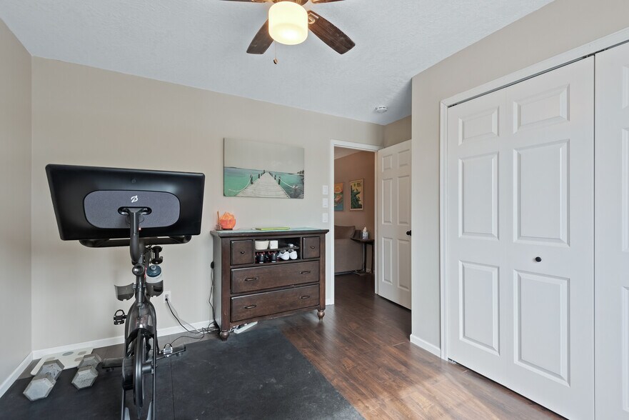 Building Photo - 13055 Europa Trail Way N