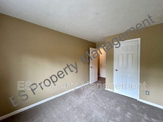 Building Photo - 7580 Sycamore Grove Ct