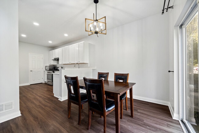 Building Photo - 17578 Gilbert Dr