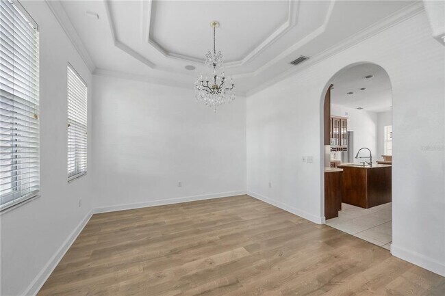 Building Photo - 1507 W Windhorst Rd