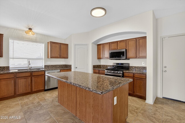 Building Photo - 17662 W Charter Oak Rd