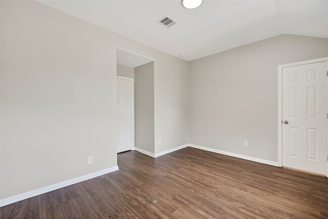 Building Photo - 16311 Yabbie Dr