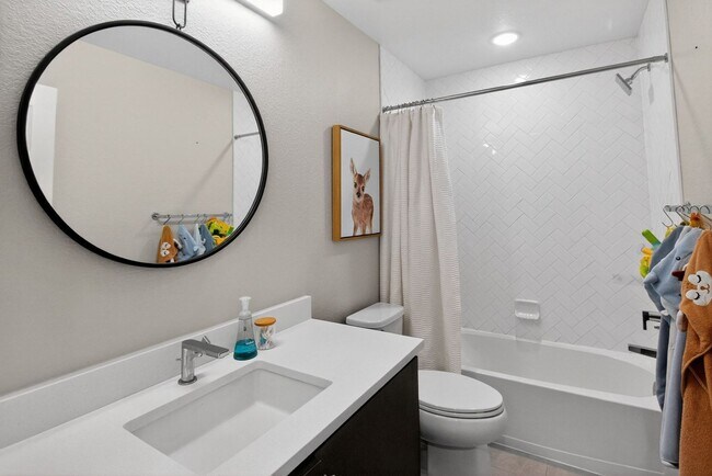 Building Photo - 16370 Alzere Pl