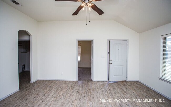 Building Photo - 1118 Preston Trails