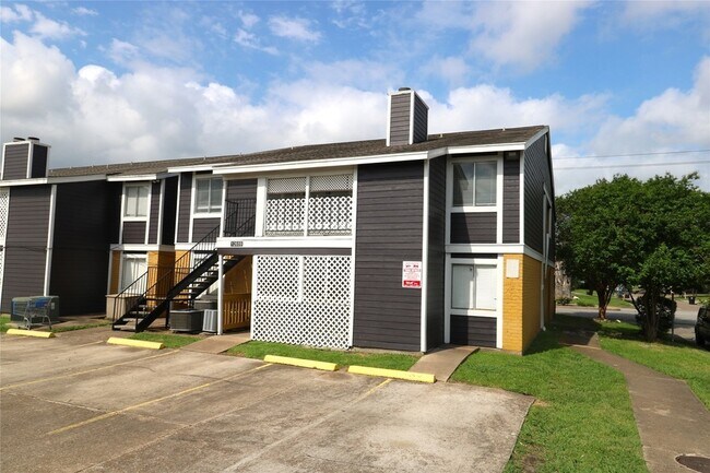 Building Photo - 12659 Ashford Meadow Dr