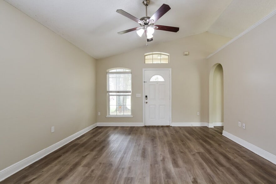 Building Photo - 8639 Foley Dr