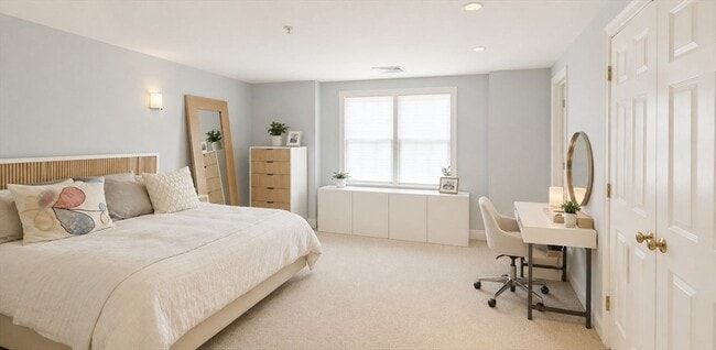 Building Photo - 39 Court St