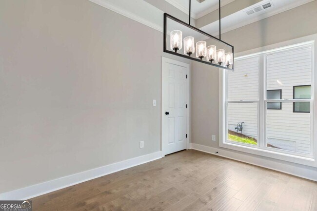 Building Photo - 380 Ansley Dr
