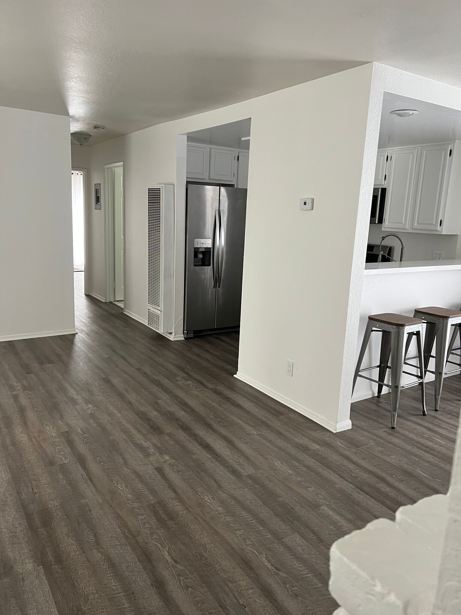 HALL TO BEDROOMS - 627 Coronado Ave