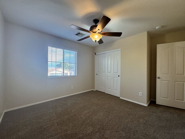 Building Photo - 4 BEDROOM HOME IN TUSCANO