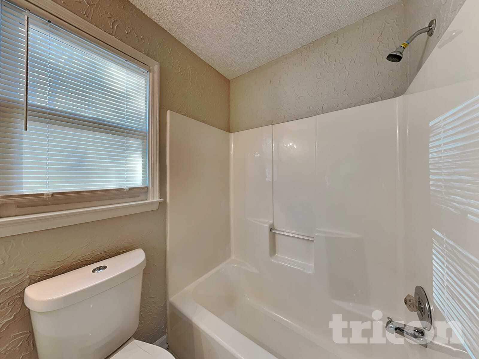 Building Photo - 4112 Trotters Way Dr