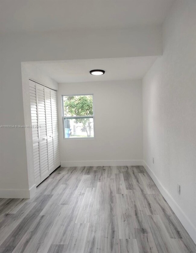 Building Photo - 1062 NW 25th St
