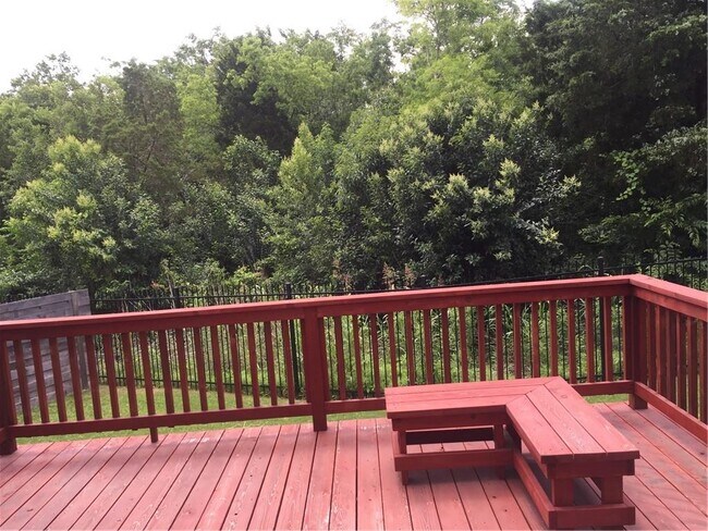 Building Photo - 2101 Rivers Edge Way