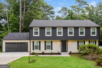 Building Photo - 234 Pinehurst Ln