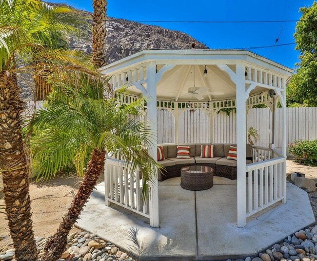 Building Photo - 46890 Highland Palms Dr