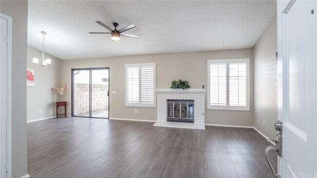 Building Photo - 1464 Drummer Cir