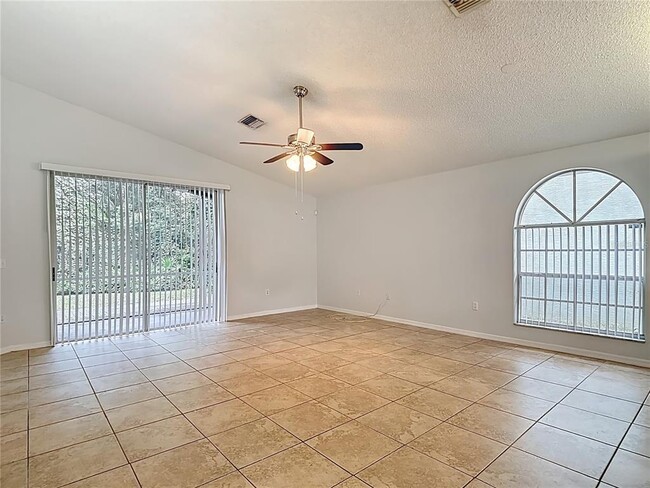 Building Photo - 11029 Bentwood Ct