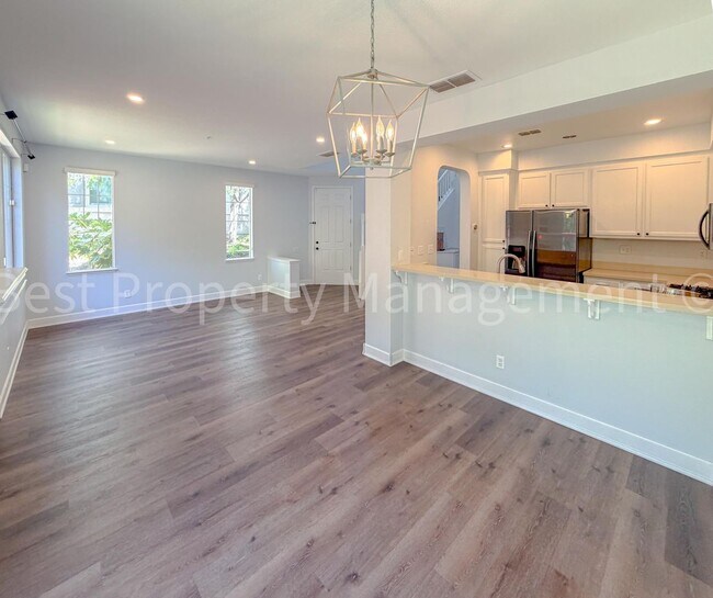 Building Photo - 23010 Canyon Terrace Dr