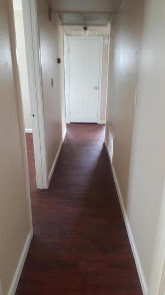 Building Photo - 28 Stewart Cir