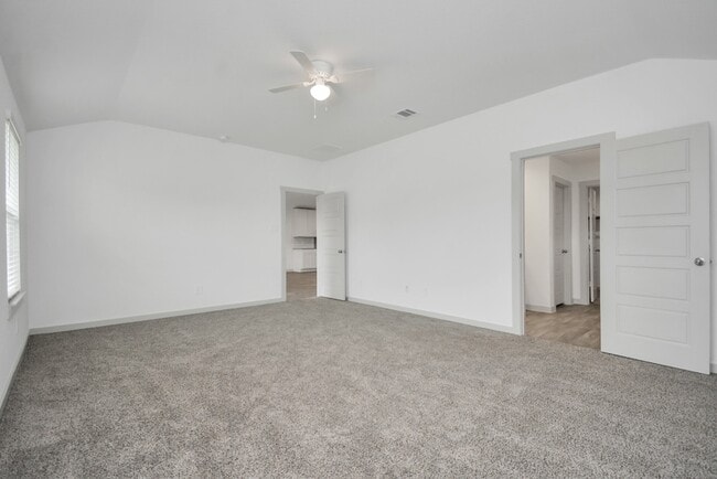 Building Photo - 7803 Golden Rubia Ln