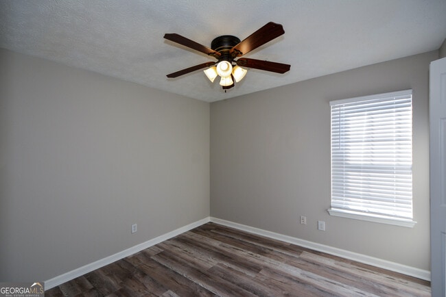 Building Photo - 4209 Reeshemah St