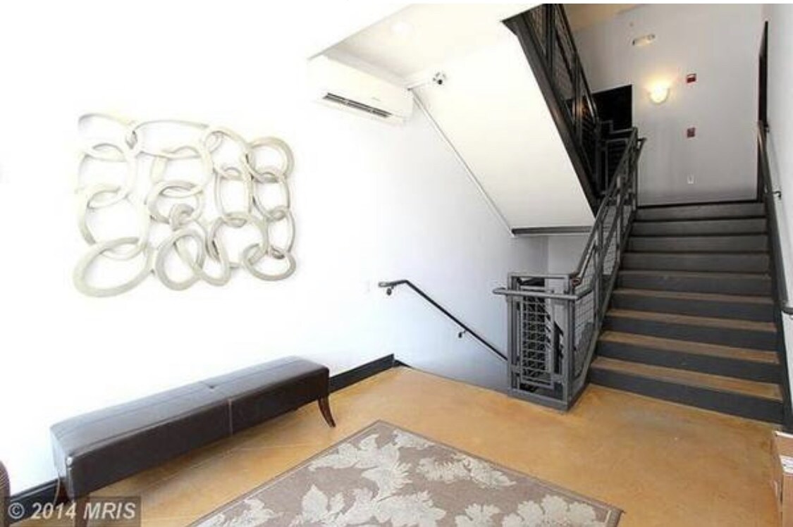 Building Photo - 1407 W St NW