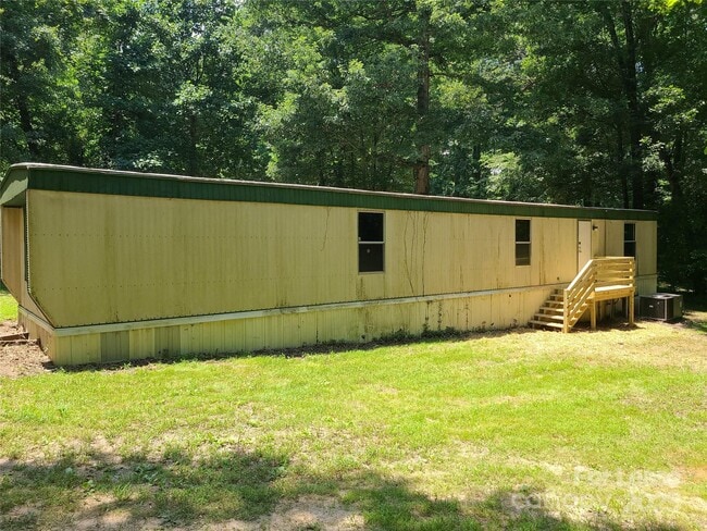 Building Photo - 119 Maggie Elizabeth Way