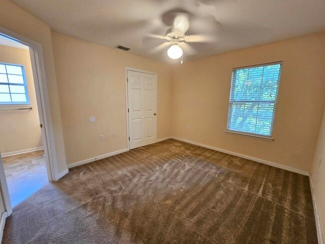 Building Photo - 2738 W Tharpe St