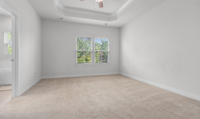 Building Photo - WOW! Amazing 3 story condo for rent