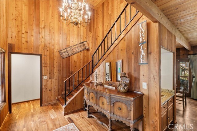 Building Photo - 887 Talisman Ln