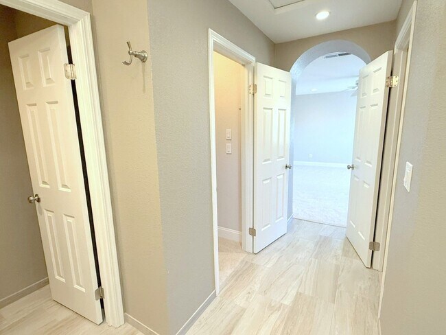 Building Photo - Spectacular Anderson Ranch Beauty Backing to Open Space !