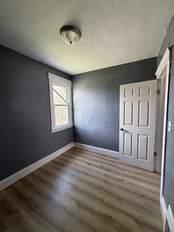 Building Photo - 1137 E 66th St