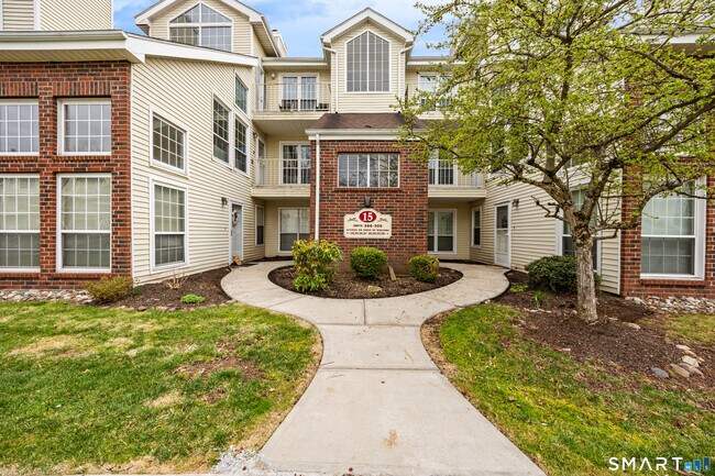 Building Photo - 299 Carriage Crossing Ln