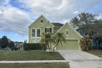 Building Photo - 1907 Cedar Arch Ln
